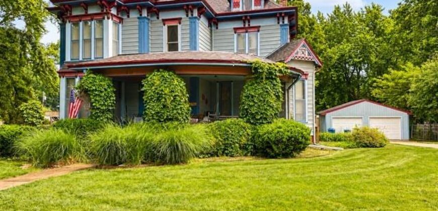 406 E Arthur Street, Liberty, MO 64068