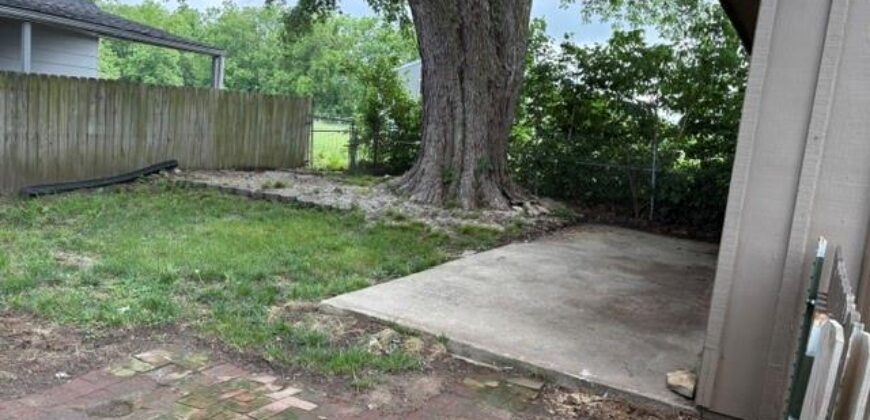12217 H Highway, Prathersville, MO 64024
