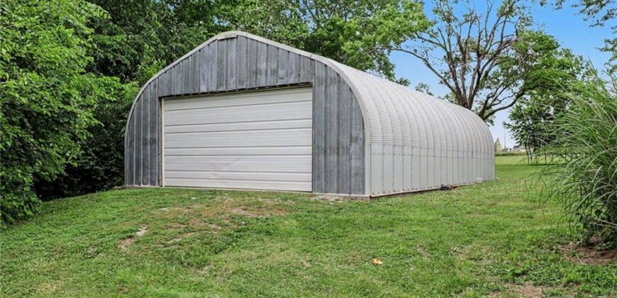 14308 Raymond Road, Kearney, MO 64060