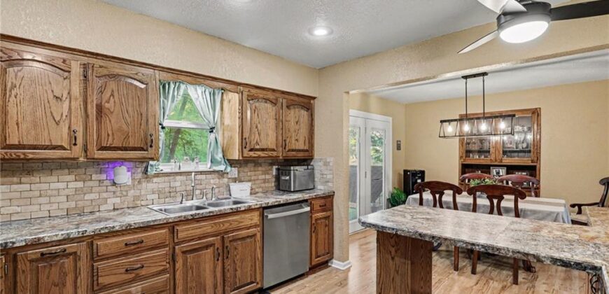 14308 Raymond Road, Kearney, MO 64060