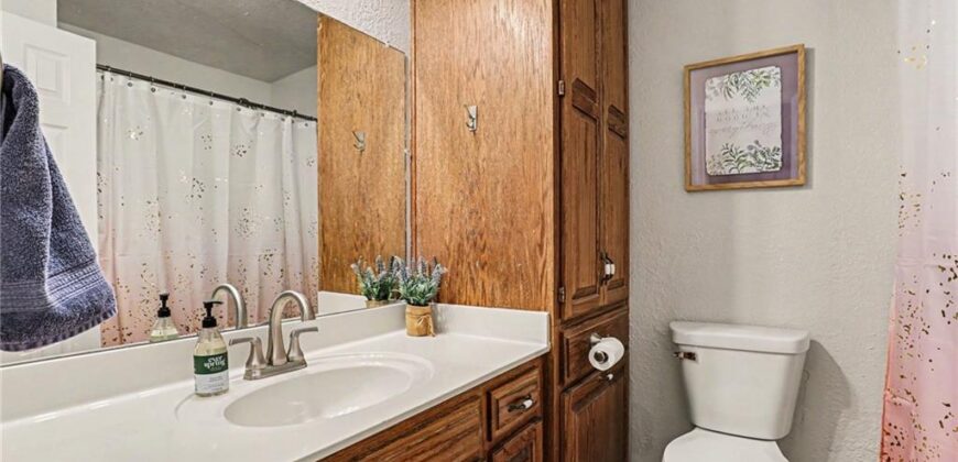 14308 Raymond Road, Kearney, MO 64060