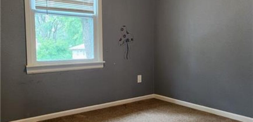 115 SHERRI Lane, Excelsior Springs, MO 64024