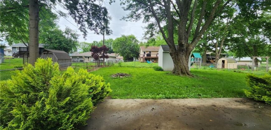 115 SHERRI Lane, Excelsior Springs, MO 64024