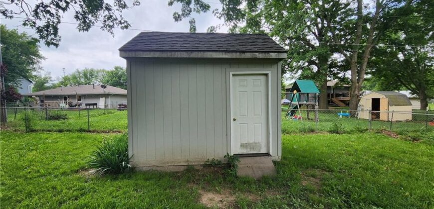 115 SHERRI Lane, Excelsior Springs, MO 64024