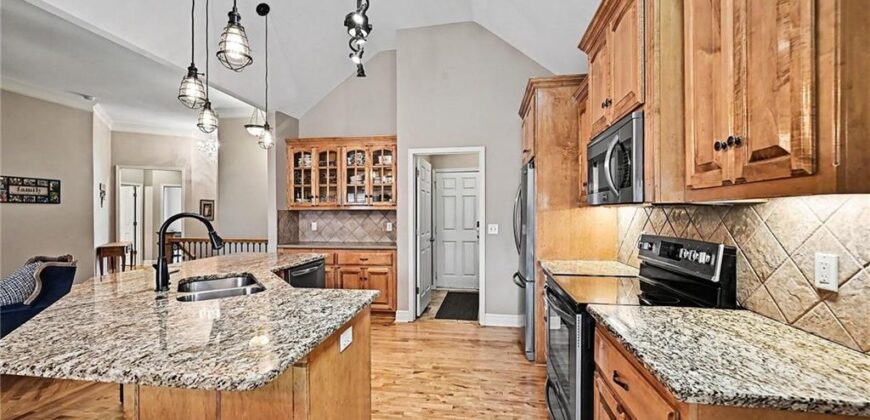 2103 Joe Lane, Kearney, MO 64060