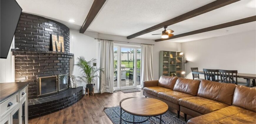 7135 Edge Hill Road, Kansas City, MO 64152