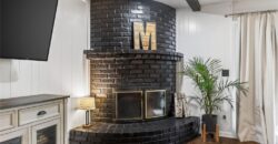 7135 Edge Hill Road, Kansas City, MO 64152