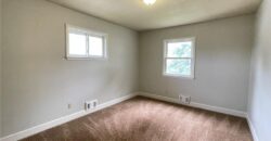 212 Jackson Avenue, Liberty, MO 64068
