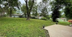 212 Jackson Avenue, Liberty, MO 64068