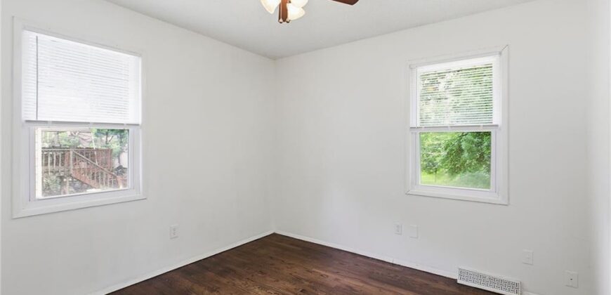 5249 N Richmond Avenue, Kansas City, MO 64119