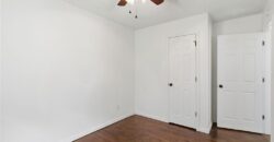 5249 N Richmond Avenue, Kansas City, MO 64119