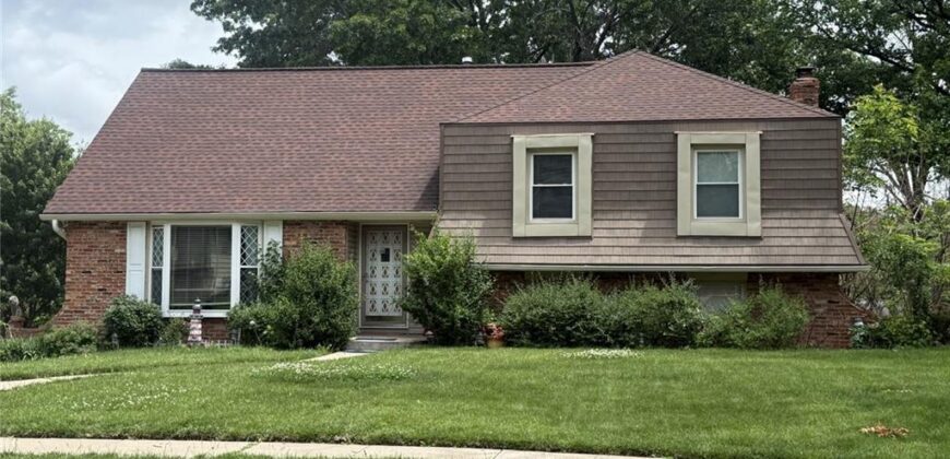 6819 Birch Lane, Kansas City, MO 64151