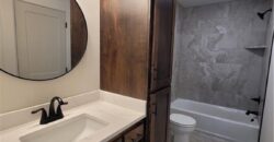 8931 N Poplar Avenue, Kansas City, MO 64156