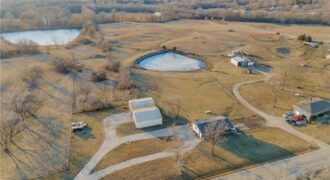 17504 State Route 33 Highway, Holt, MO 64048