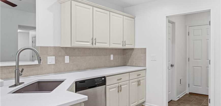 5021 NW Flintridge Road, Riverside, MO 64150