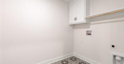 7350 NW Clore Drive, Parkville, MO 64152