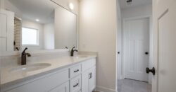 7350 NW Clore Drive, Parkville, MO 64152