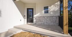 7350 NW Clore Drive, Parkville, MO 64152