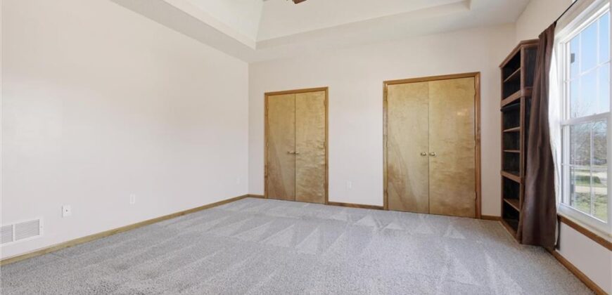 9101 NE 109th Terrace, Kansas City, MO 64157