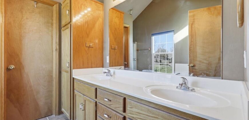 9101 NE 109th Terrace, Kansas City, MO 64157