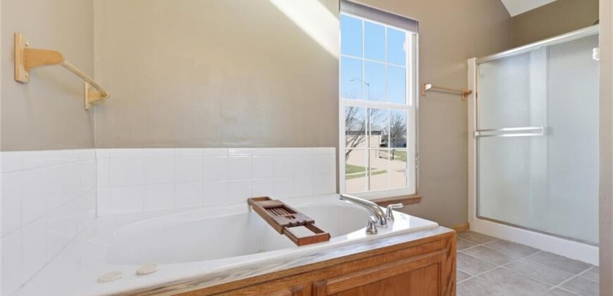 9101 NE 109th Terrace, Kansas City, MO 64157