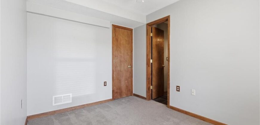9101 NE 109th Terrace, Kansas City, MO 64157
