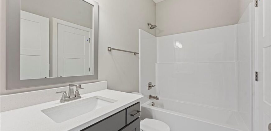 8508 NW 90th Terrace, Kansas City, MO 64153