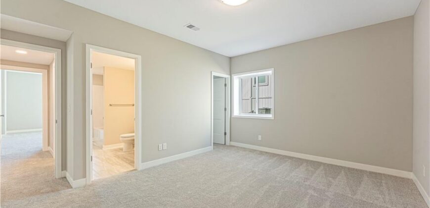 8508 NW 90th Terrace, Kansas City, MO 64153