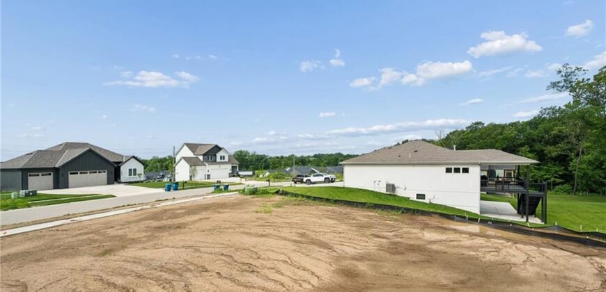 1824 Homestead Drive, Liberty, MO 64068