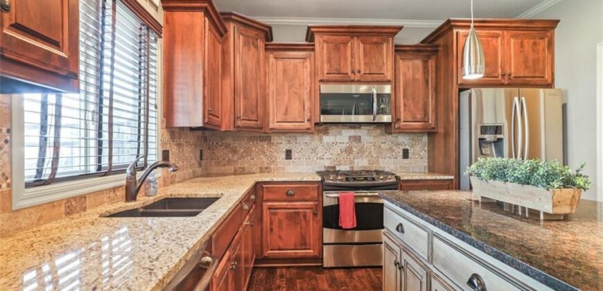 8100 NE 103rd Street, Kansas City, MO 64157