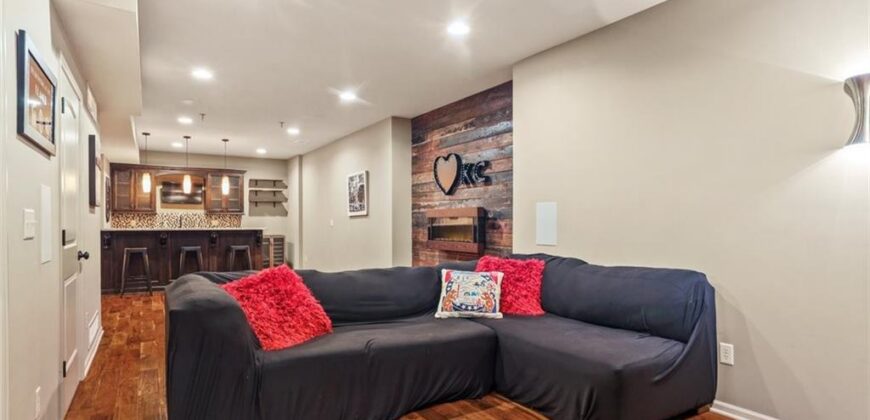 8100 NE 103rd Street, Kansas City, MO 64157