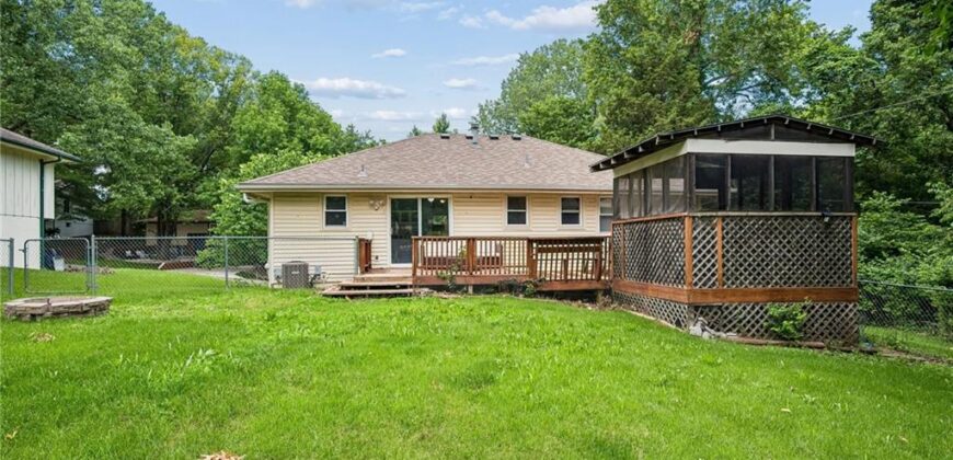 3533 N College Avenue, Kansas City, MO 64117