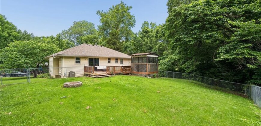 3533 N College Avenue, Kansas City, MO 64117