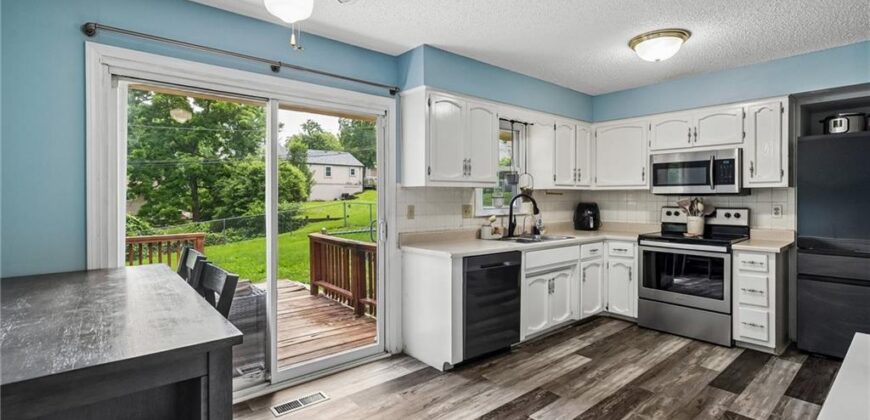 3533 N College Avenue, Kansas City, MO 64117