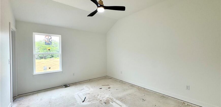 8218 NW 90TH Terrace, Kansas City, MO 64153