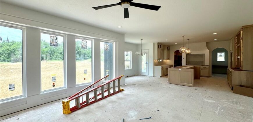 8218 NW 90TH Terrace, Kansas City, MO 64153