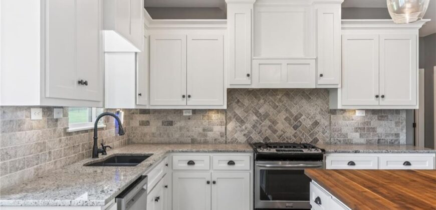 17775 NW 128th Street, Platte City, MO 64079