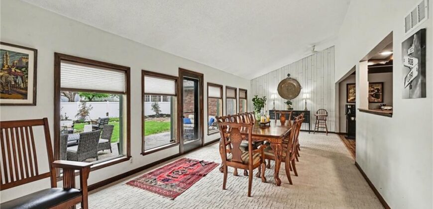 2000 June Street, Excelsior Springs, MO 64024