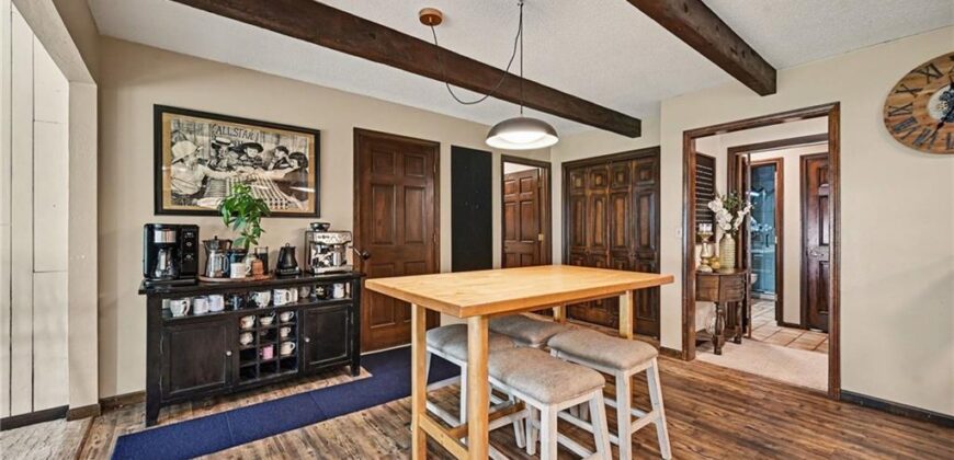 2000 June Street, Excelsior Springs, MO 64024