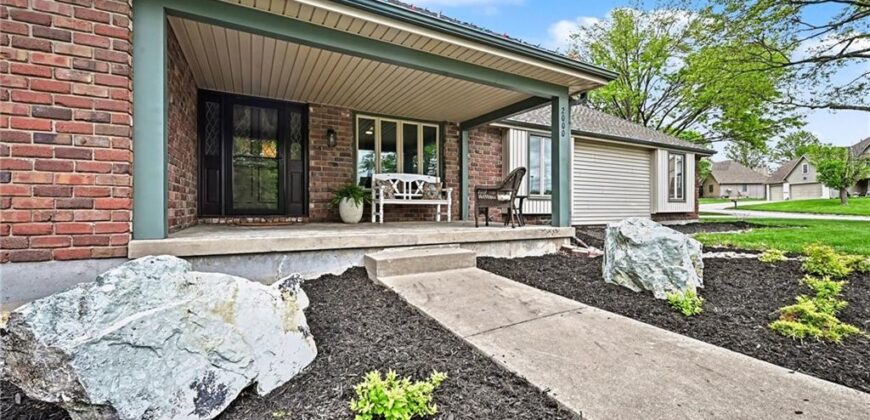 2000 June Street, Excelsior Springs, MO 64024