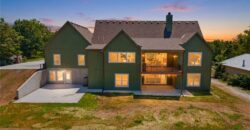 10000 NE 112th Street, Kansas City, MO 64157