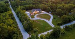 10000 NE 112th Street, Kansas City, MO 64157