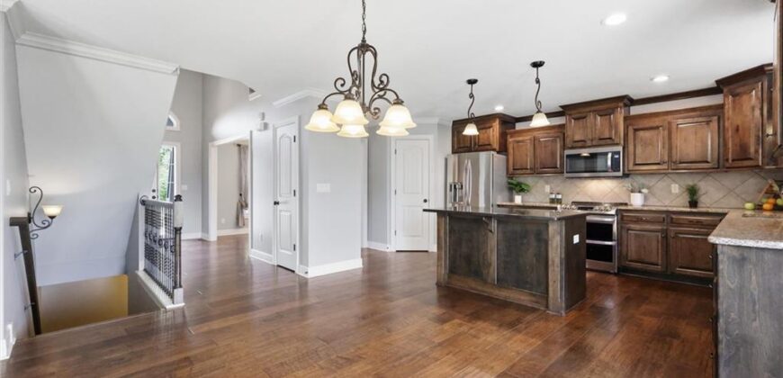 8505 NE 102nd Terrace, Kansas City, MO 64157