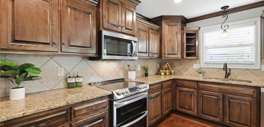 8505 NE 102nd Terrace, Kansas City, MO 64157