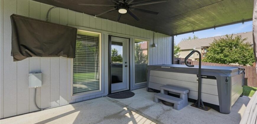 8505 NE 102nd Terrace, Kansas City, MO 64157