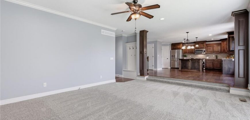 8505 NE 102nd Terrace, Kansas City, MO 64157