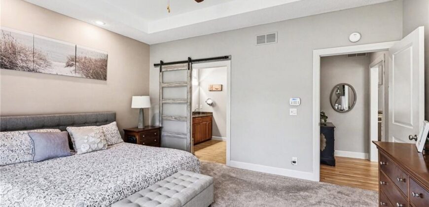 1923 NE 104th Terrace, Kansas City, MO 64155