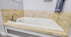 1923 NE 104th Terrace, Kansas City, MO 64155