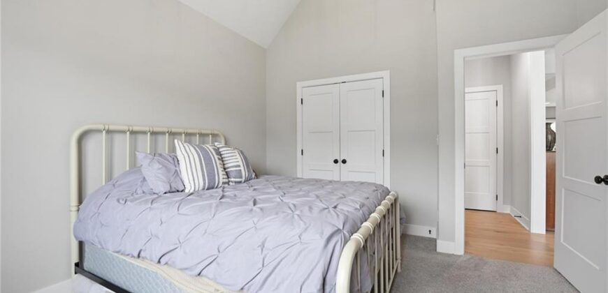 812 Foxglove Lane, Kearney, MO 64060