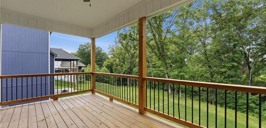 812 Foxglove Lane, Kearney, MO 64060